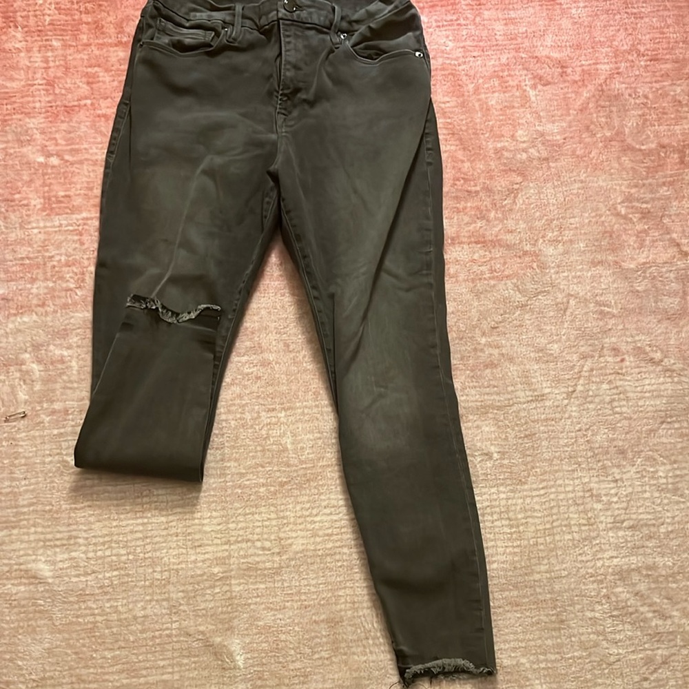Good American Black Ankle Cropped Jeans